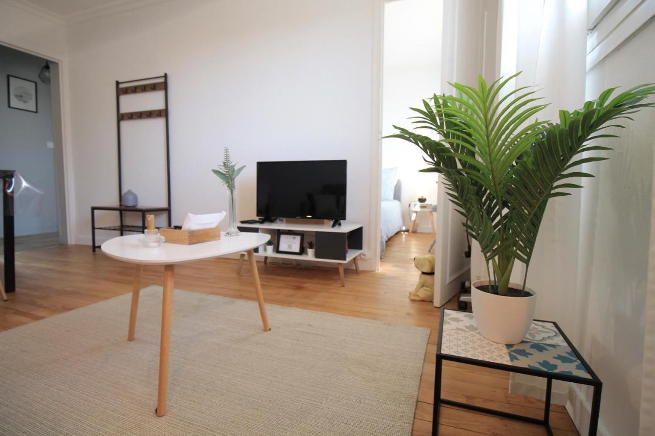 Lacolline-Ponthebert,Com - Appartement Entier Renove -Grand Parking Gratuit, Tout Equipe, Confortable, Netflix Et Amazon Prime Gratuits Et Illimites, Matelas Emma, Lave Linge, Vue Sur La Vallee, Rdc Екстериор снимка